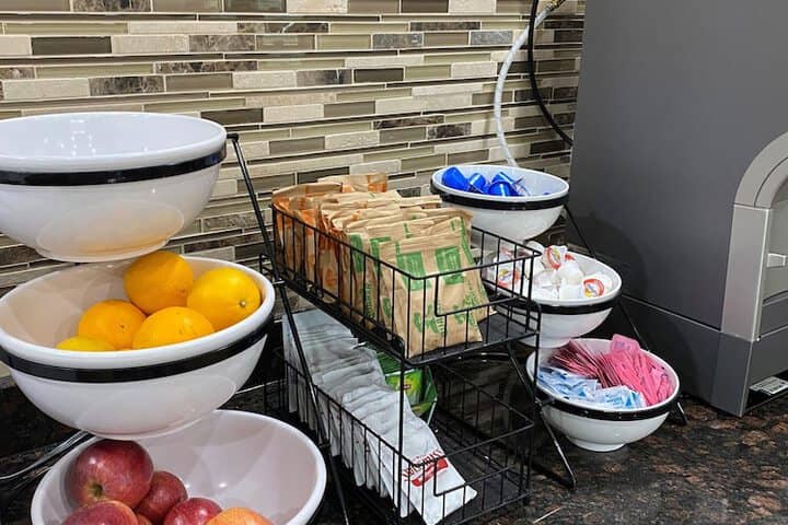 Breakfast area